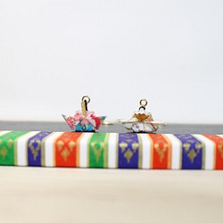 Origami HINA DOLL earrings【1pair】 第1張的照片