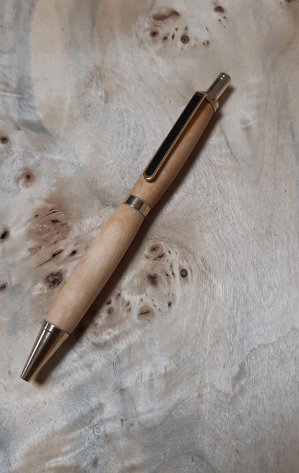 木製ボールペンor  0.7㎜シャーペン  はんの木  松脂蜜蝋仕上げ 1枚目の画像