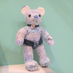 熊愛*熊美媚*手工編織泰迪熊熊寶寶knitted teddy bearテディベア玩偶娃娃收藏訂製 第1張的照片