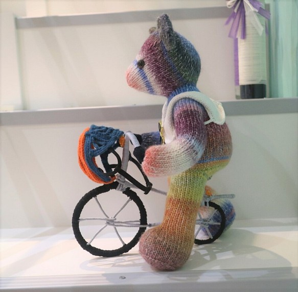 熊愛腳踏車手手工編織泰迪熊熊娃knitted teddy bearテディベア玩偶娃娃收藏訂製 第1張的照片
