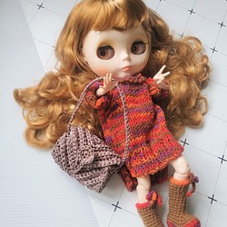 手工勾針編織Blythe小布六分娃的時尚手拿包手提包斜背包藕色交換禮物 第1張的照片