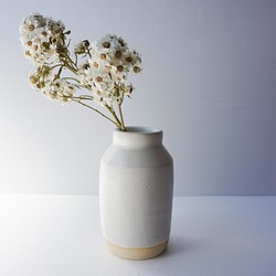 花瓶　乳白色 1枚目の画像