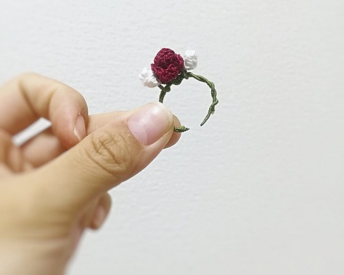 クーポンあり】真紅の薔薇モチーフのワイヤーリング 薔薇 指輪 リング