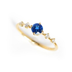 藍寶石和鑽石 K18 戒指圓形切割 ~Ello Lily~ 九月生日石 第1張的照片