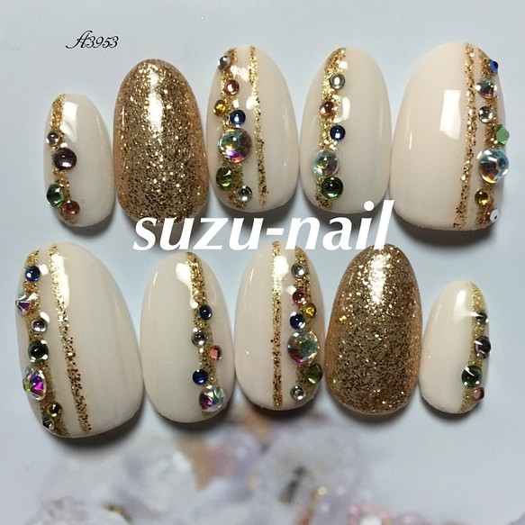 再販 クリーム ゴールド ラインアート ラメ ゴールド オフホワイト ネイルチップ ネイルシール Suzu Nail 通販 Creema クリーマ ハンドメイド 手作り クラフト作品の販売サイト