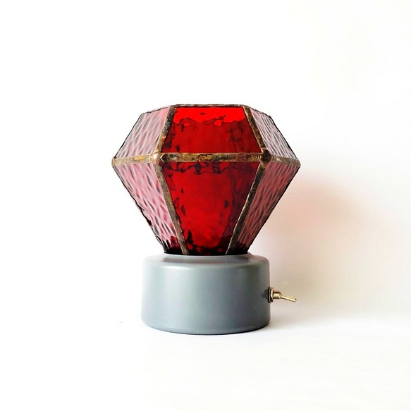 ステンドグラスの宝石ランプ　ガーネット(レッド) 1枚目の画像