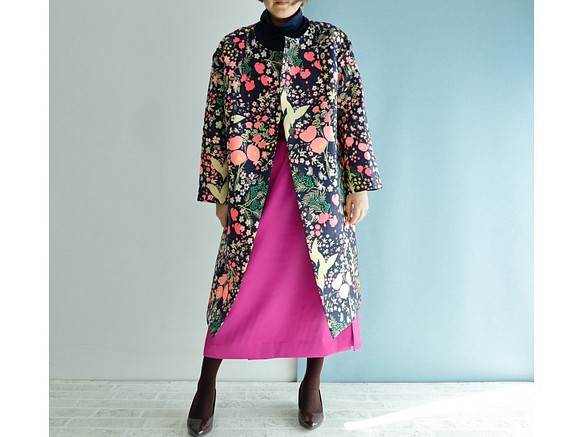 冬の新作 きまぐれコレクション -クレイジーな織り模様のオーバーサイズドコート　「送料無料」 1枚目の画像