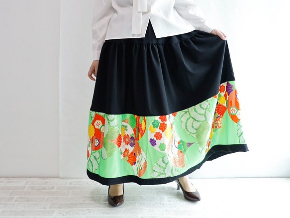 HAREGI SKIRT -ビンテージの着物地を使ったフレアスカート [ロング