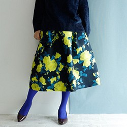ミディ丈 70cm丈 ヨーロピアンローズ イエロー きまぐれコレクション ミディスカート 1枚目の画像