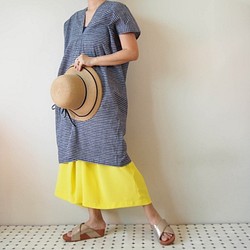 出售方形連衣裙 - 由浴衣製成的方形單件限量版 第1張的照片