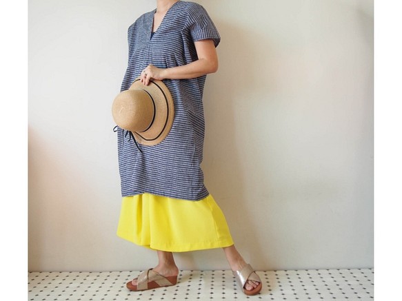 出售方形連衣裙 - 由浴衣製成的方形單件限量版 第1張的照片