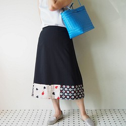 ORIGAMI SKIRT -ヴィンテージの銘仙をパッチワークした変形巻きスカート １点物　「送料無料」 1枚目の画像