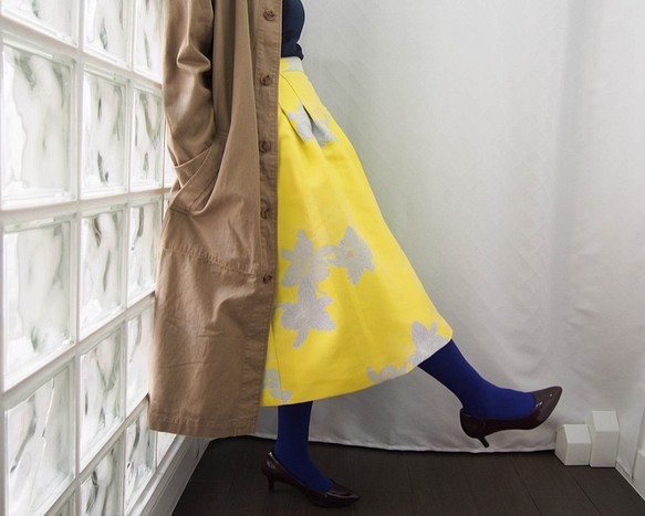 CRAZY PRINT -Midi Skirt 第1張的照片