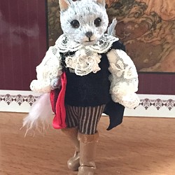 ねこの人形（童話、長靴を履いた猫） 1枚目の画像