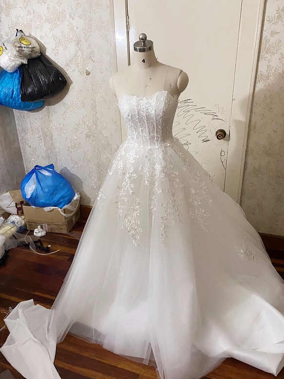 ウェディングドレスウエディングドレス パラソル 9号 結婚式 パーティ 衣装 Aライン ドレス