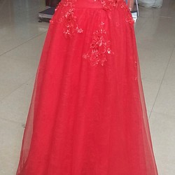 Club factory red outlet gown