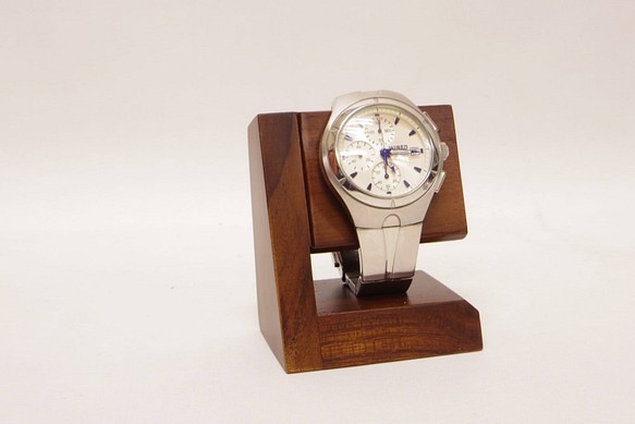 木製腕時計スタンド モデル4　”レスト＆ディスプレイ”　チークウッド　ナチュラル仕上げ 1枚目の画像