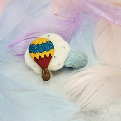 【黃色熱氣球/施華洛世奇鑽】雲朵羊毛氈兒童髮夾 第1張的照片