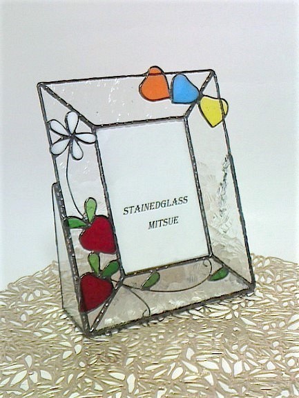 ステンドグラスの写真立てイチゴ＆ハート 1枚目の画像