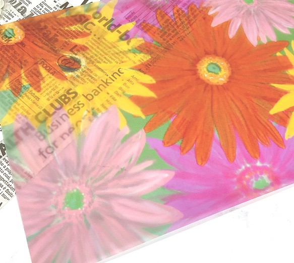 【ガーベラ】A4 ・3枚　トレーシングペーパー　紙モノ　かわいい　お花　満開　キレイ　文房具　ラッピング　包装紙　 1枚目の画像