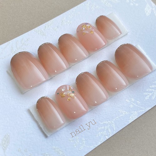 カラーグラデーションネイル ピンク ラメ シンプル オフィス イベント ブライダル ネイルチップ ネイルシール Nail Yu 通販 Creema クリーマ ハンドメイド 手作り クラフト作品の販売サイト