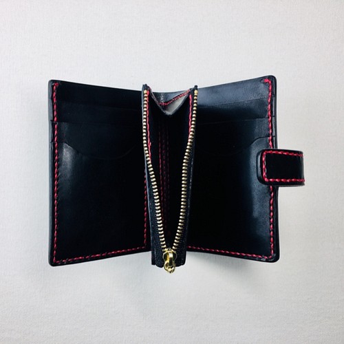 手縫】黒色本革二つ折り財布(赤糸)（カード8＋お札1＋ファスナー式小銭