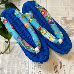 「L size」履き心地抜群な手編みの布草履：花にぎわう 1枚目の画像