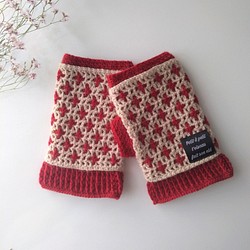 【冬支度】クロス編みこみのハンドウォーマー　ウール100％｜かぎ針編み　手編み　ニット　指無し手袋 1枚目の画像