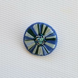 刺繍 ビーズ ブローチ」 のおすすめ人気通販 検索結果｜Creema