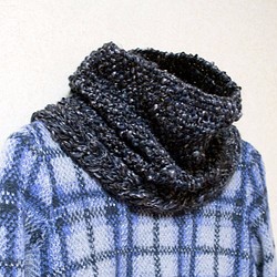 寒い日に首元あったか♪手編みのざっくりカジュアルクールなスヌード シングル 1枚目の画像