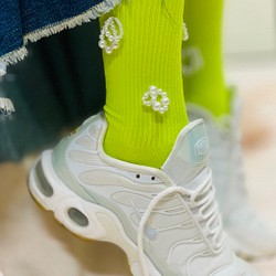 螢光珍珠運動襪 /SOCKS 第1張的照片