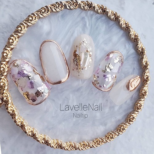 ジェルネイル ニュアンスネイル ホワイトベージュ シェル キラキラネイル ホイルネイル ネイルチップ ネイルシール Lavelle Nail 通販 Creema クリーマ ハンドメイド 手作り クラフト作品の販売サイト