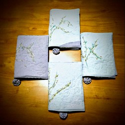 ミモザの花のブックカバー 1枚目の画像