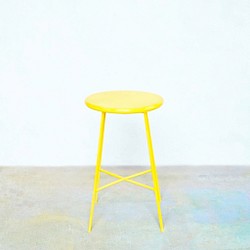 iron color stool  yellow 1枚目の画像