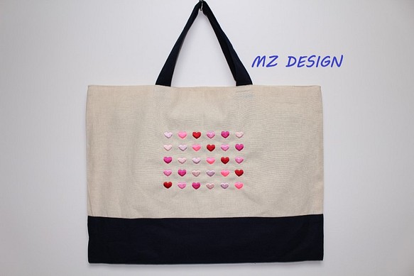 送料無料　MZ刺繍デザイン　色ナチュラル×ネービー　コットンレッスンバッグ 1枚目の画像
