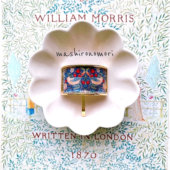 【再販】ウィリアムモリスの世界 ポニーフック【いちご泥棒】 1枚目の画像