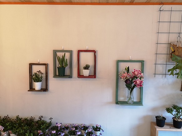壁掛け花瓶置き(観葉植物も置けます) 1枚目の画像