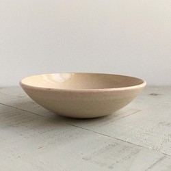 《ピンク器》鉢皿　Φ12.1cm（乳白釉／桃色）［P-11] 1枚目の画像