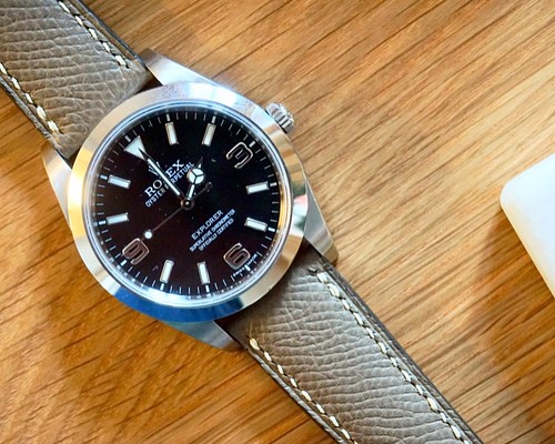 『高級革使用』エプソンレザー　革ベルト　時計ベルト AppleWachバンド　腕時計 エトープ　皮　レザー