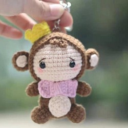 【小猿】キーホルダー　可愛い動物編み物 1枚目の画像