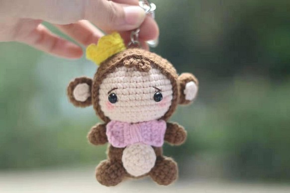 【小猿】キーホルダー　可愛い動物編み物 1枚目の画像