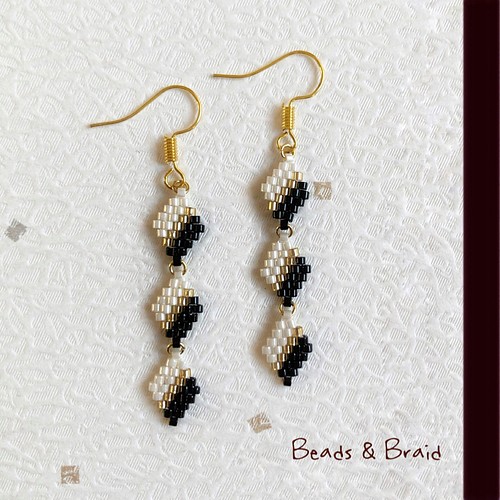 デリカビーズピアス イヤリング 3連ピアス ピアス Beads Braid 通販 Creema クリーマ ハンドメイド 手作り クラフト作品の販売サイト