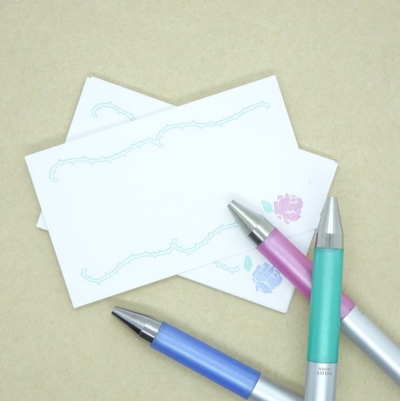バラのミニメッセージカード　2色　手書き風 1枚目の画像