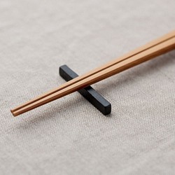 [進貨]鐵質筷架 第1張的照片