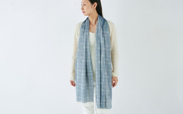 【促銷】恩里卡有機棉圍巾/靛藍 第1張的照片