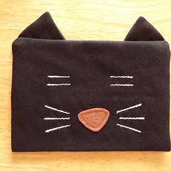 黒猫のポケットティッシュカバー／ポケットティッシュケース(==) 1枚目の画像