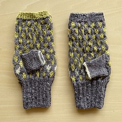 【リネン混ウール】手編み手袋 1枚目の画像
