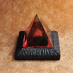 ピラミッド：ギザの三大ピラミット（クフ王レッド） 1枚目の画像