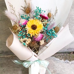 【HMD.Flowers】乾燥花 禮物 向日葵  滿天星 畢業季花束 第1張的照片