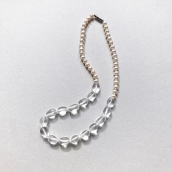 オーダー制作受付中！knot pearl & quartz necklace~frosted~ 1枚目の画像